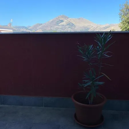 Michelangelo Oda ve Kahvaltı